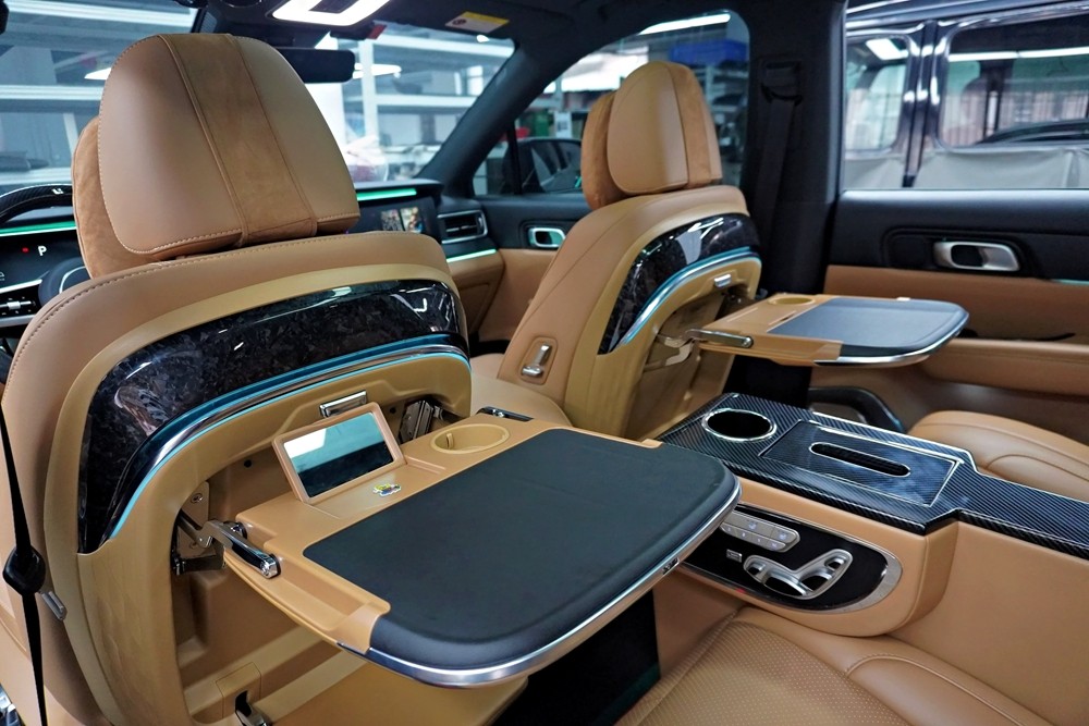 理想ONE汽車內(nèi)飾改裝